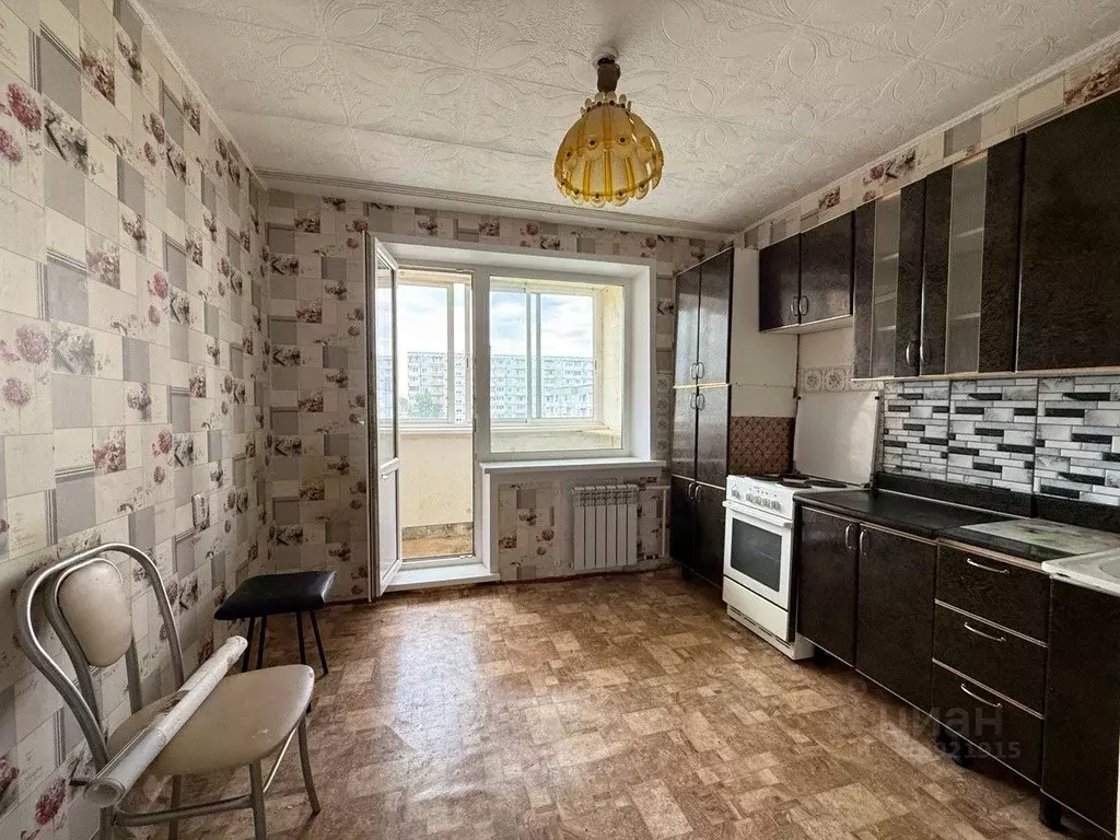 2-к кв. Красноярский край, Шарыпово 6-й мкр, 39 (51.0 м) - Фото 0