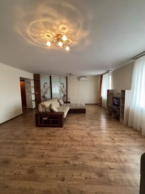 Квартира, 2 комнаты, 82.4 м - Фото 1