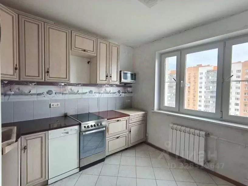 3-к кв. Москва Никулинская ул., 23К3 (75.4 м) - Фото 1