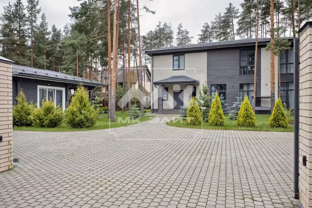 Дом в Ленинградская область, Всеволожский район, Бугровское городское ... - Фото 1