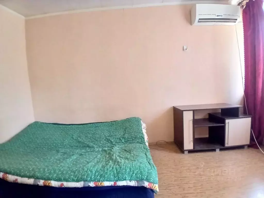 Студия Ростовская область, Волгодонск ул. 50 лет СССР, 4 (18.0 м) - Фото 1