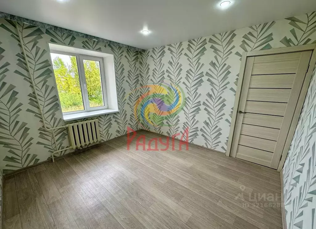 3-к кв. Ивановская область, Вичуга Ленинградская ул., 33/12 (65.0 м) - Фото 0