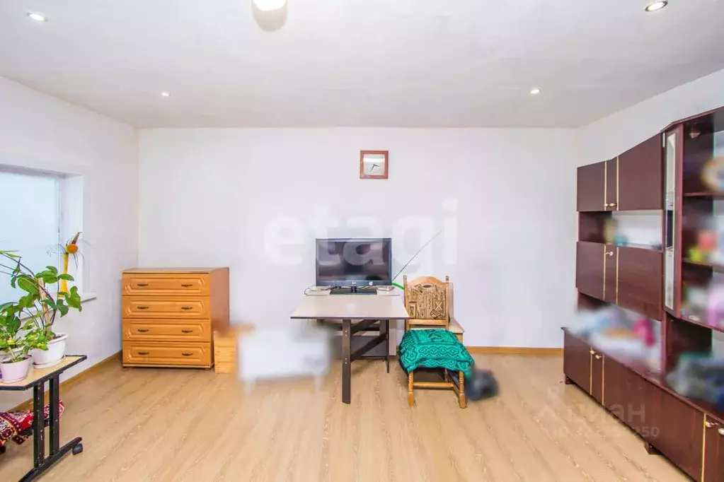 Дом в Бурятия, Улан-Удэ Вагжанова мкр, ул. Войсковая, 5Б1 (99 м) - Фото 1