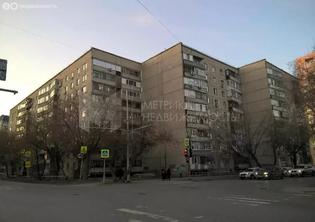 Квартира-студия: Тюмень, улица Елизарова, 30 (16.7 м) - Фото 0