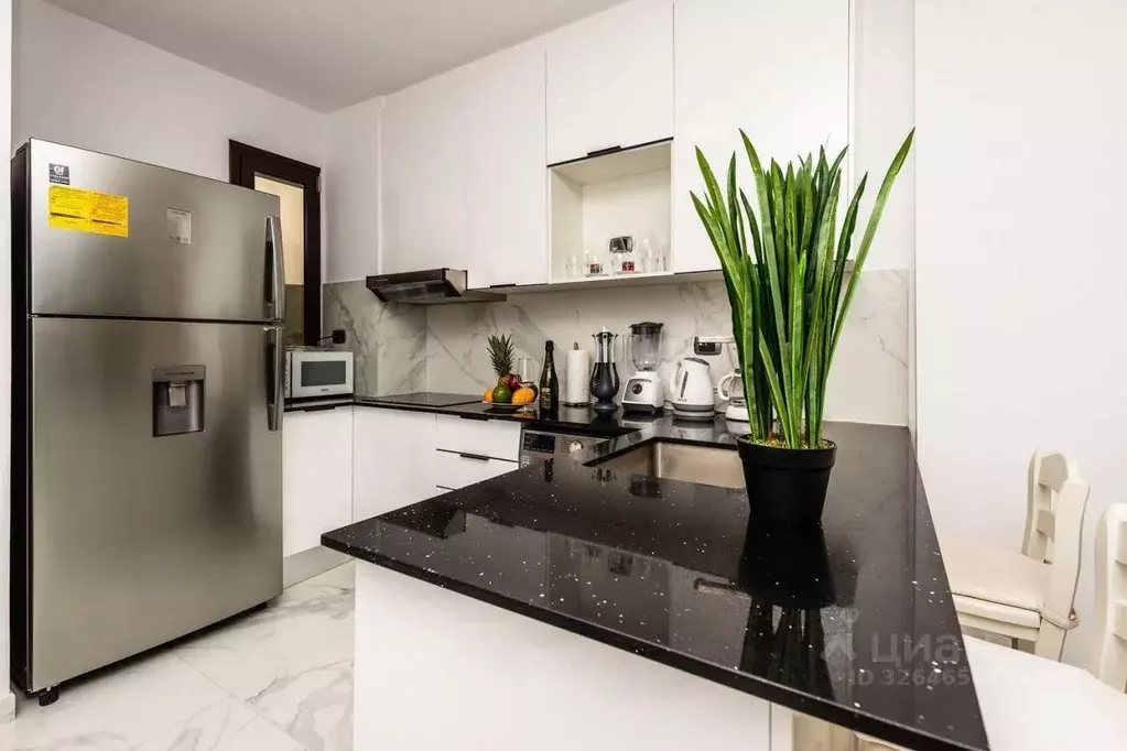 2-к кв. Краснодарский край, Сочи ул. Демократическая, 43 (80.0 м) - Фото 2