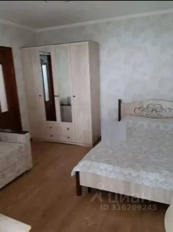 Комната Крым, Ялта муниципальный округ, Гурзуф пгт ул. 9 Мая, 12Б - Фото 0