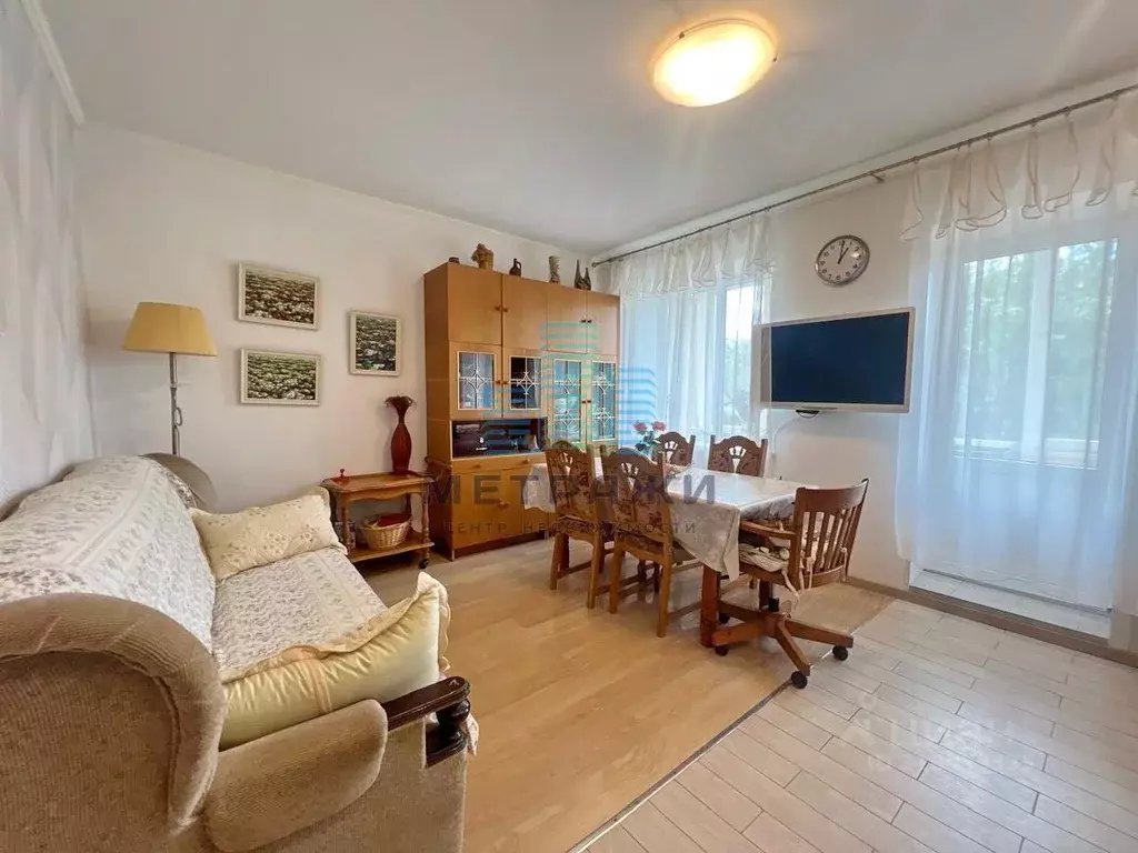 Дом в Калужская область, Калуга Осенняя ул., 30 (260 м) - Фото 0
