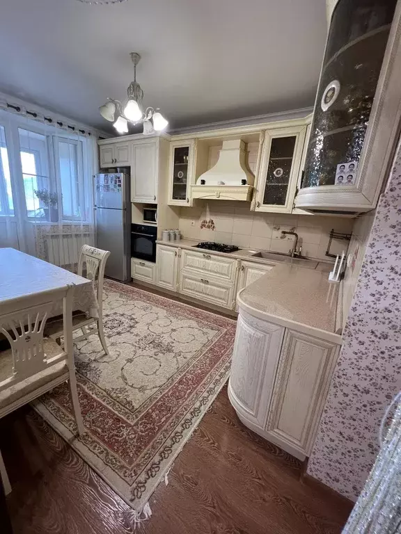 Продаётся 2-к квартира, 70 м - Фото 0
