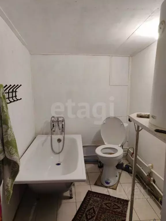 Дом в Белгородская область, Вейделевка рп ул. Колхозная, 81 (35 м) - Фото 1