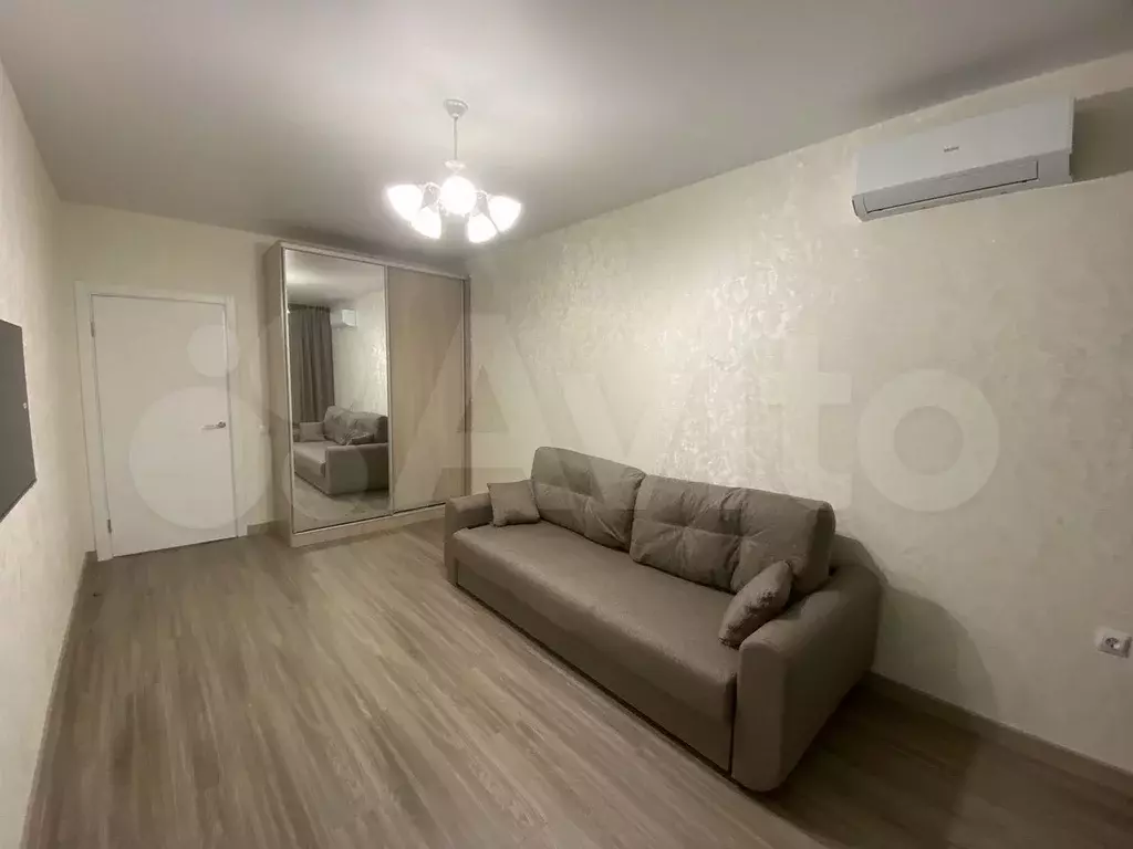 1-к. квартира, 42 м, 2/12 эт. - Фото 1