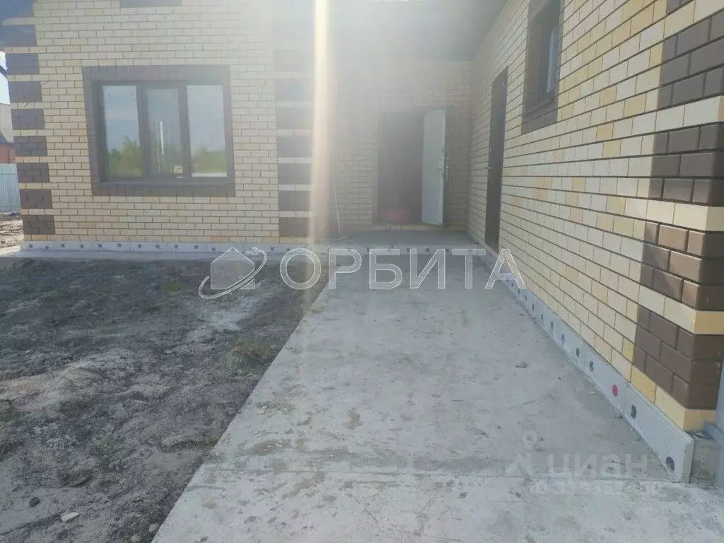 Дом в Тюменская область, Тюмень ул. Крымская (130 м) - Фото 1