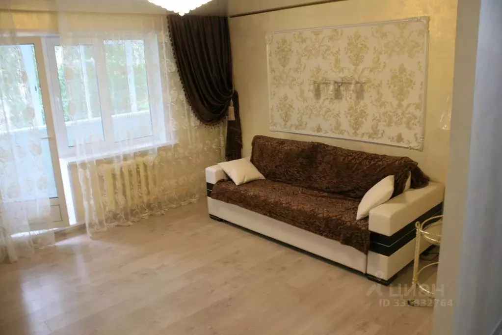 3-к кв. Калужская область, Калуга ул. Суворова, 31 (75.0 м) - Фото 1
