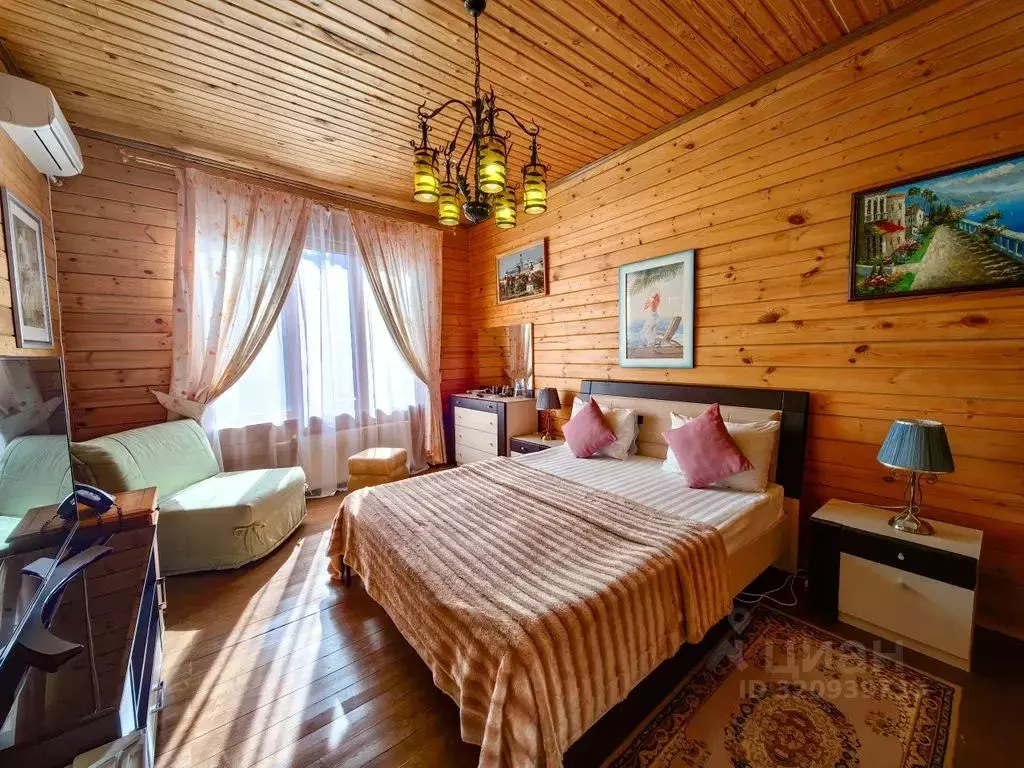 Комната Краснодарский край, Сочи Красная Поляна пгт, ул. Дворцовая, ... - Фото 1