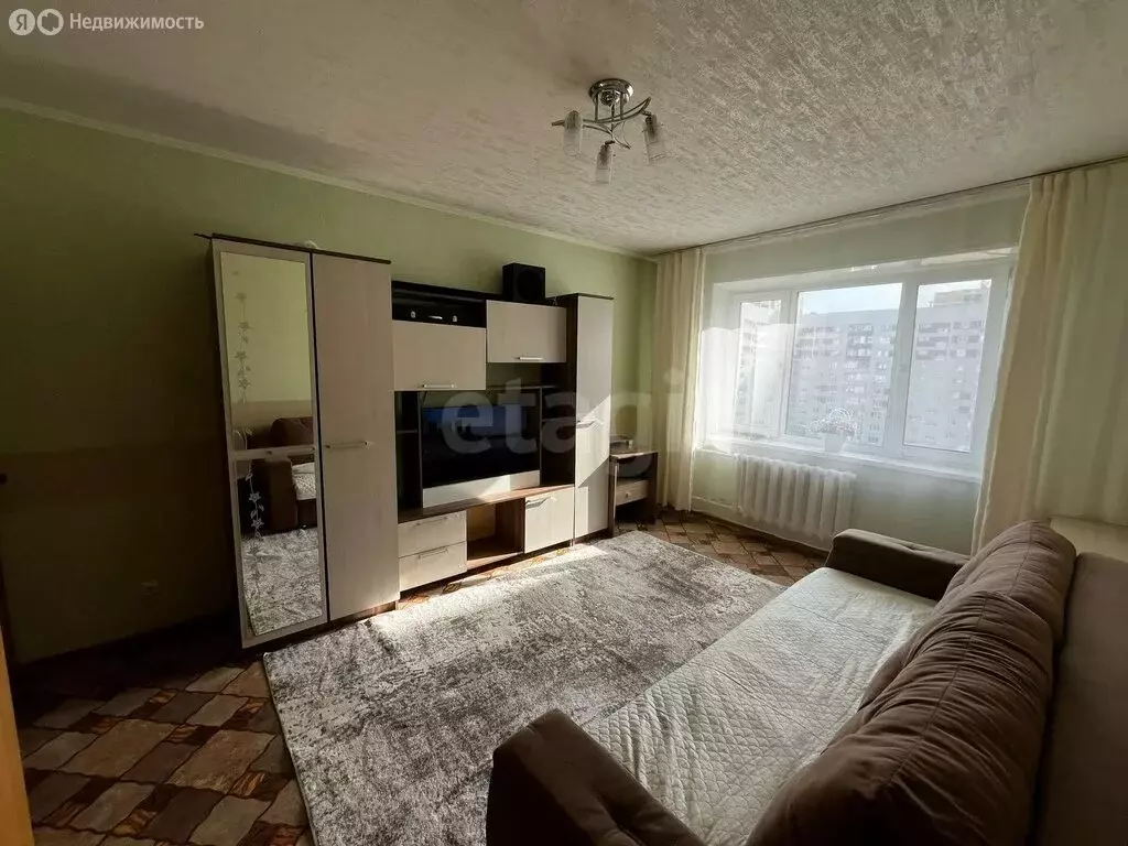 3-комнатная квартира: Ульяновск, проспект Врача Сурова, 33 (66.3 м) - Фото 1