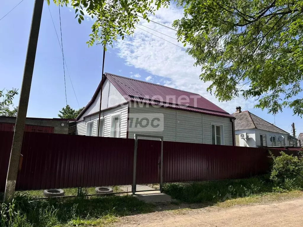 Дом в Краснодарский край, Абинский район, Ахтырское городское ... - Фото 0
