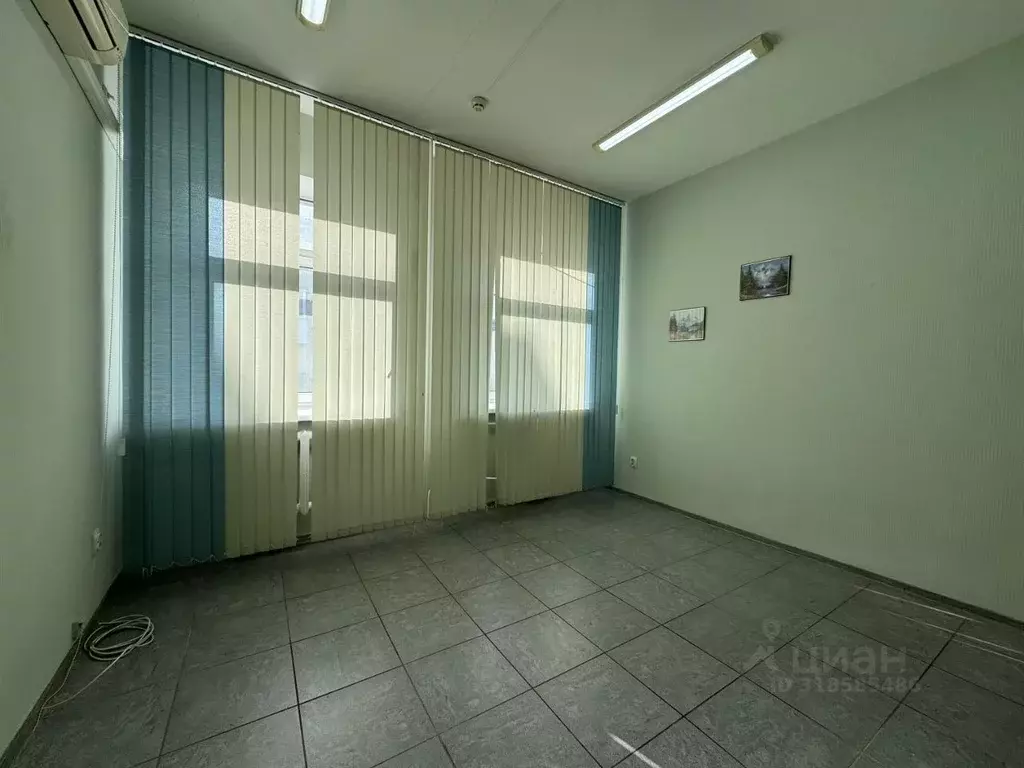 Офис в Кировская область, Киров Московская ул., 24 (19 м) - Фото 2