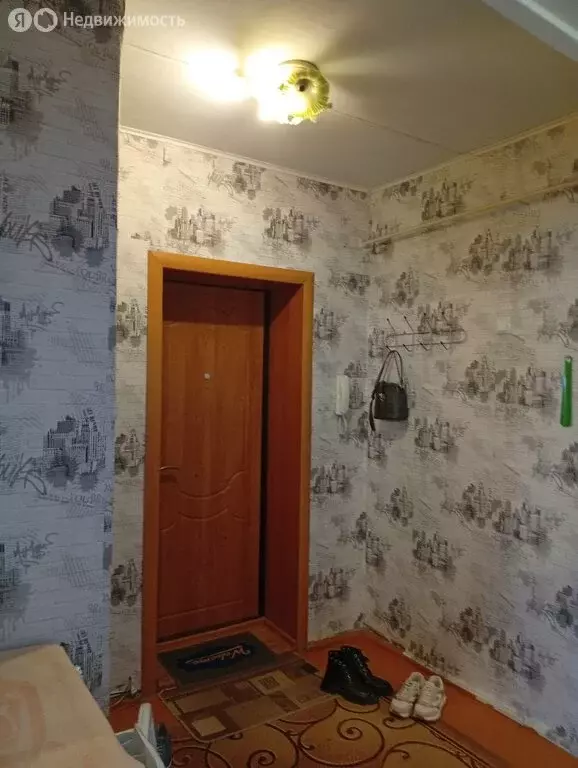 1-комнатная квартира: Ялуторовск, улица Свободы, 185 (39 м) - Фото 1