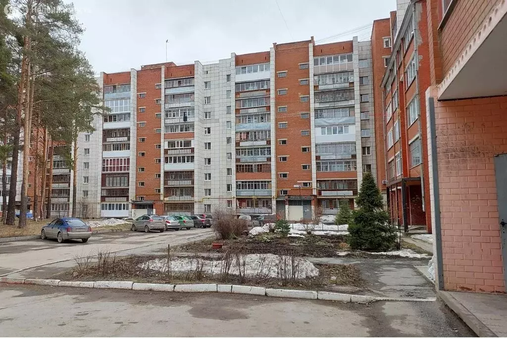 3-комнатная квартира: Берёзовский, улица Гагарина, 16А/2 (60.7 м) - Фото 1
