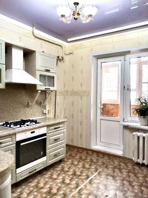 2-к кв. Астраханская область, Астрахань Имени Бабаевского мкр, ул. ... - Фото 1