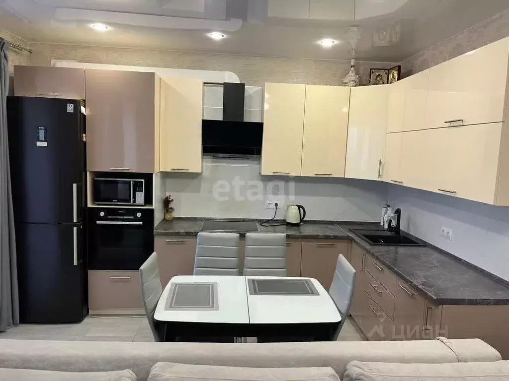 2-к кв. Коми, Сыктывкар ул. Карла Маркса, 183 (57.3 м) - Фото 2