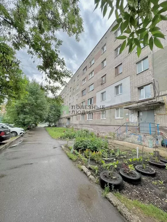Комната 18 м в 4-к., 2/5 эт. - Фото 0