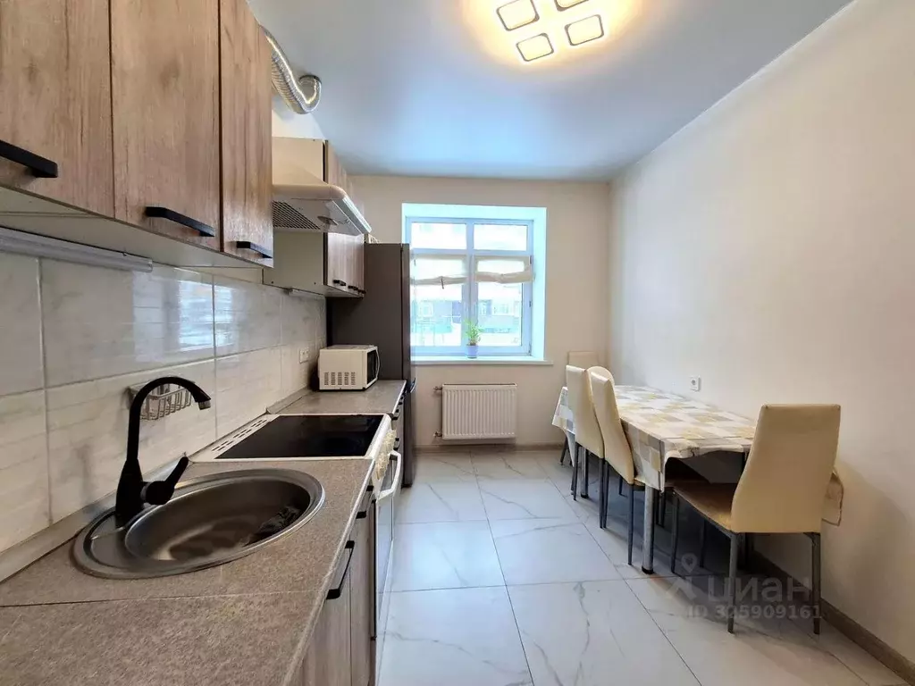 3-к кв. Москва д. Марьино, ул. Жемчужная, 1к9 (66.4 м) - Фото 2