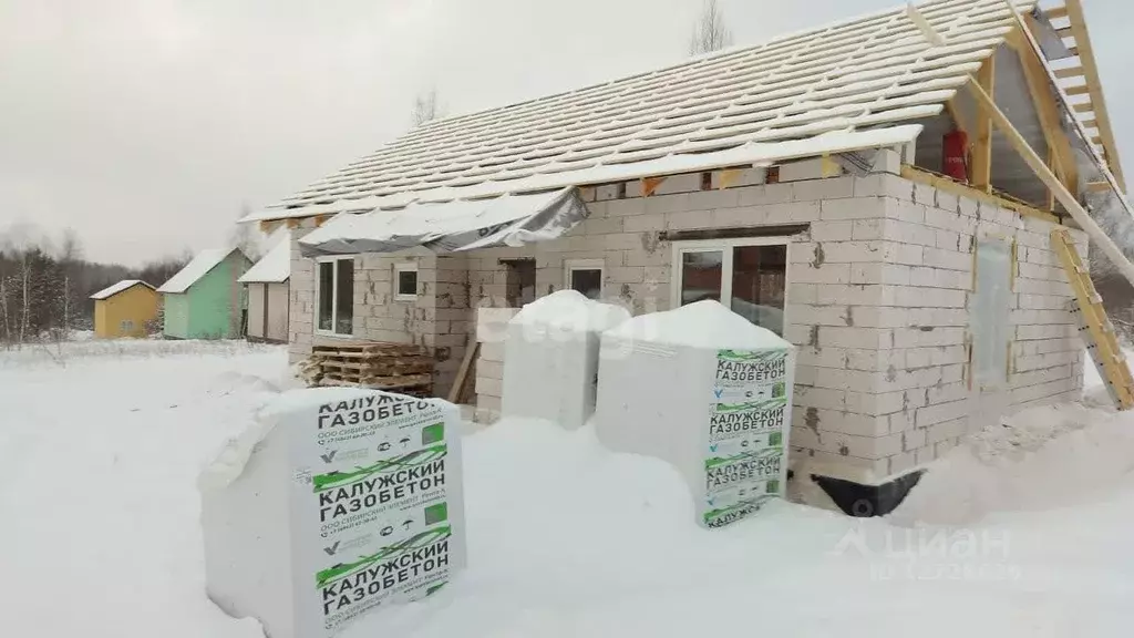 Дом в Калужская область, Калуга городской округ, д. Ильинка  (120 м) - Фото 1