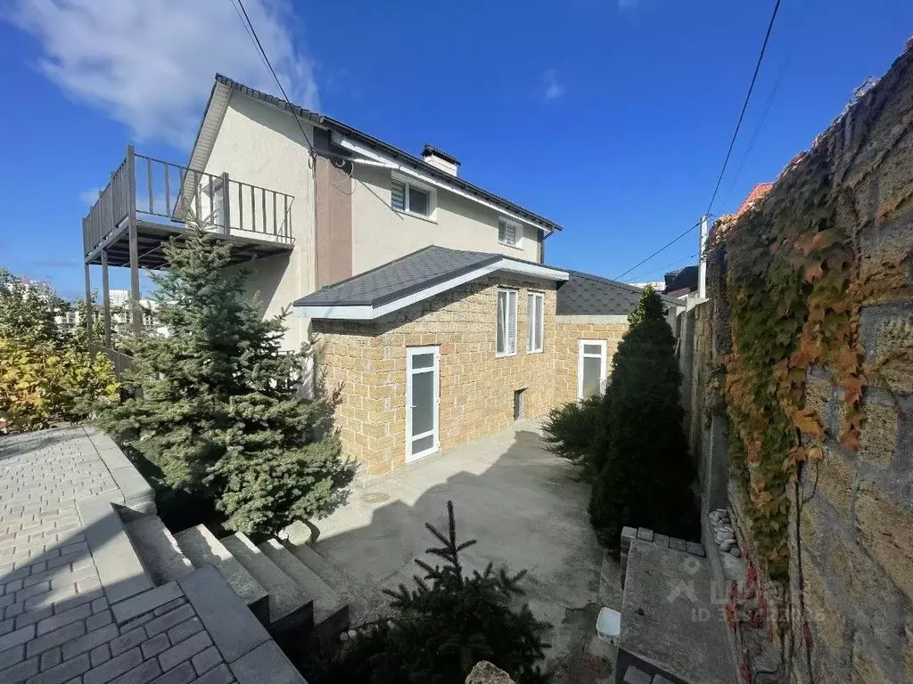 Дом в Севастополь ул. Волнистая (180 м) - Фото 0