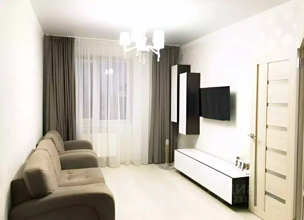 1-к кв. Краснодарский край, Краснодар Тепличная ул., 96 (40.0 м) - Фото 2