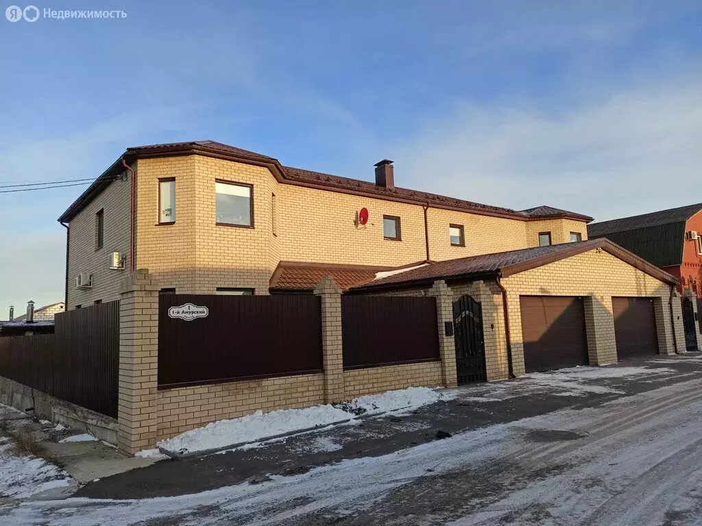 Дом в Саратов, посёлок Комсомольский, 1-й Амурский проезд, 1 (258 м) - Фото 1