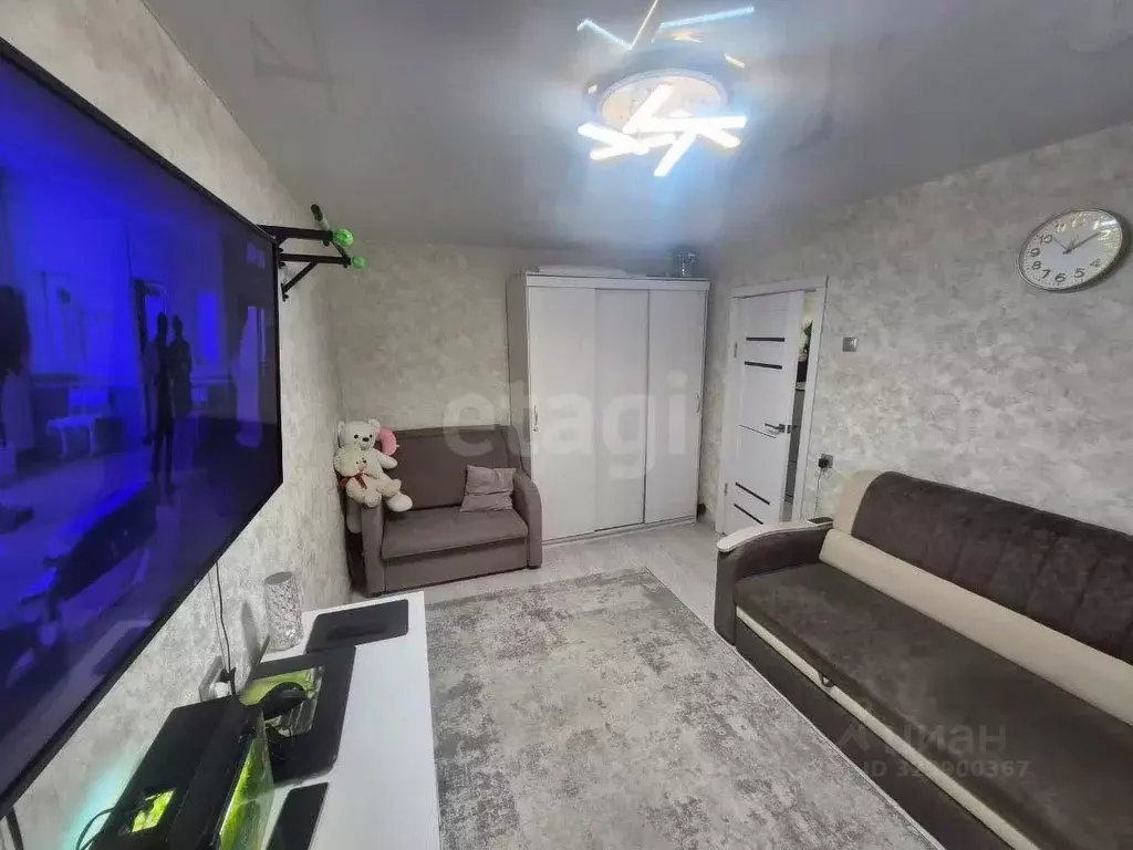 1-к кв. Татарстан, Казань ул. 2-я Юго-Западная, 35 (27.9 м) - Фото 1