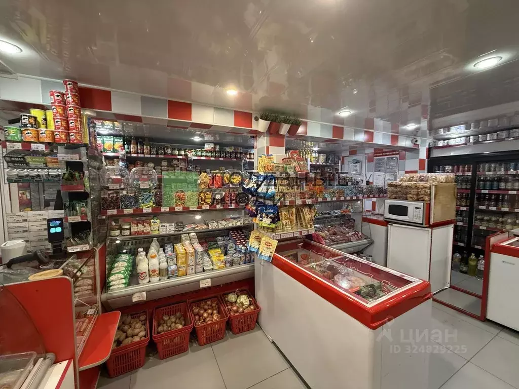 Торговая площадь в Астраханская область, Астрахань пл. Шаумяна, 15 (48 ... - Фото 1