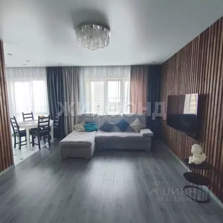 3-к кв. Новосибирская область, Новосибирск ул. Ясный Берег, 13 (70.9 ... - Фото 1