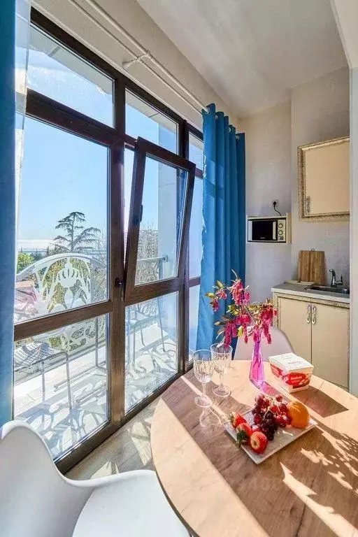 Студия Крым, Ялта наб. Имени В.И. Ленина, 13 (37.7 м) - Фото 2