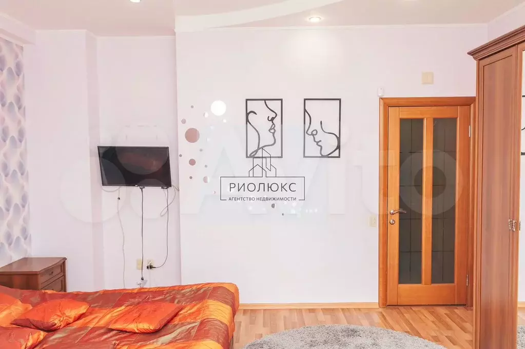 3-к. квартира, 89 м, 2/4 эт. - Фото 1