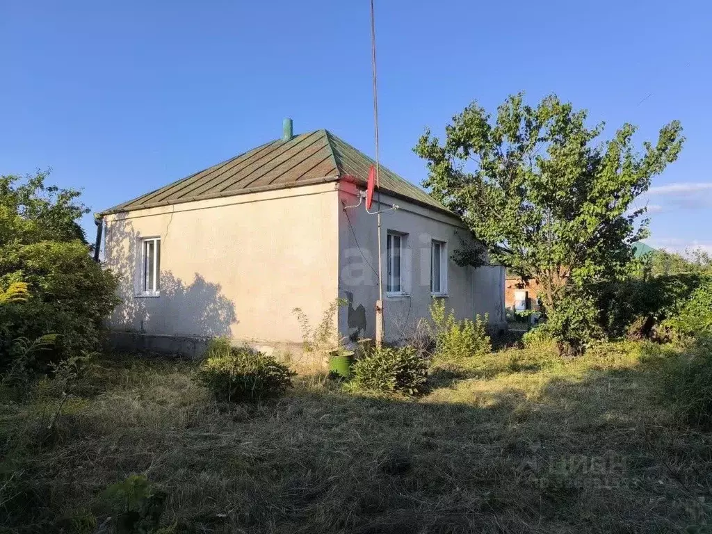 Дом в Воронежская область, Новоусманский район, с. Хреновое Угловая ... - Фото 1