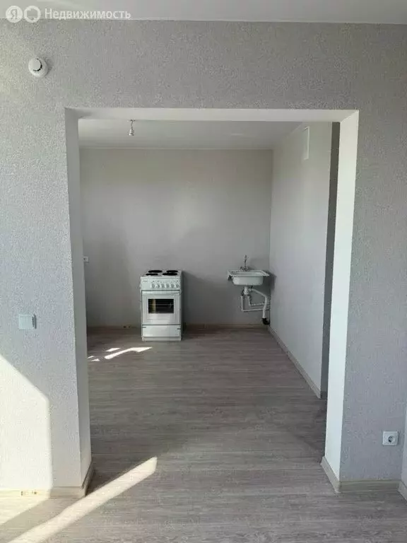 Квартира-студия: Ростов-на-Дону, улица Юрия Дубинина, 9 (28 м) - Фото 1