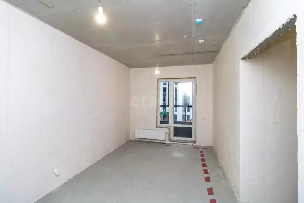 2-к кв. Тюменская область, Тюмень ул. Ивана Чистякова, 5 (54.2 м) - Фото 1