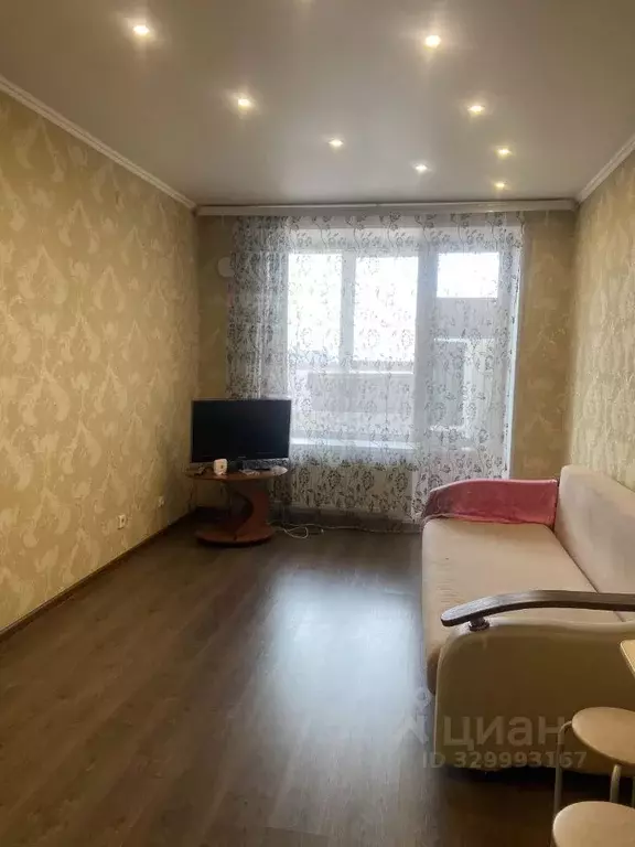 2-к кв. Алтайский край, Барнаул Балтийская ул., 41 (42.0 м) - Фото 1