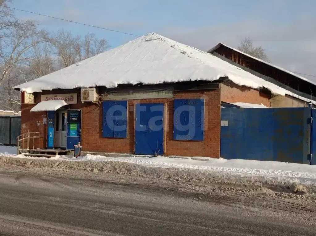 Торговая площадь в Курганская область, Курган ул. Комиссаров, 92 (200 ... - Фото 1