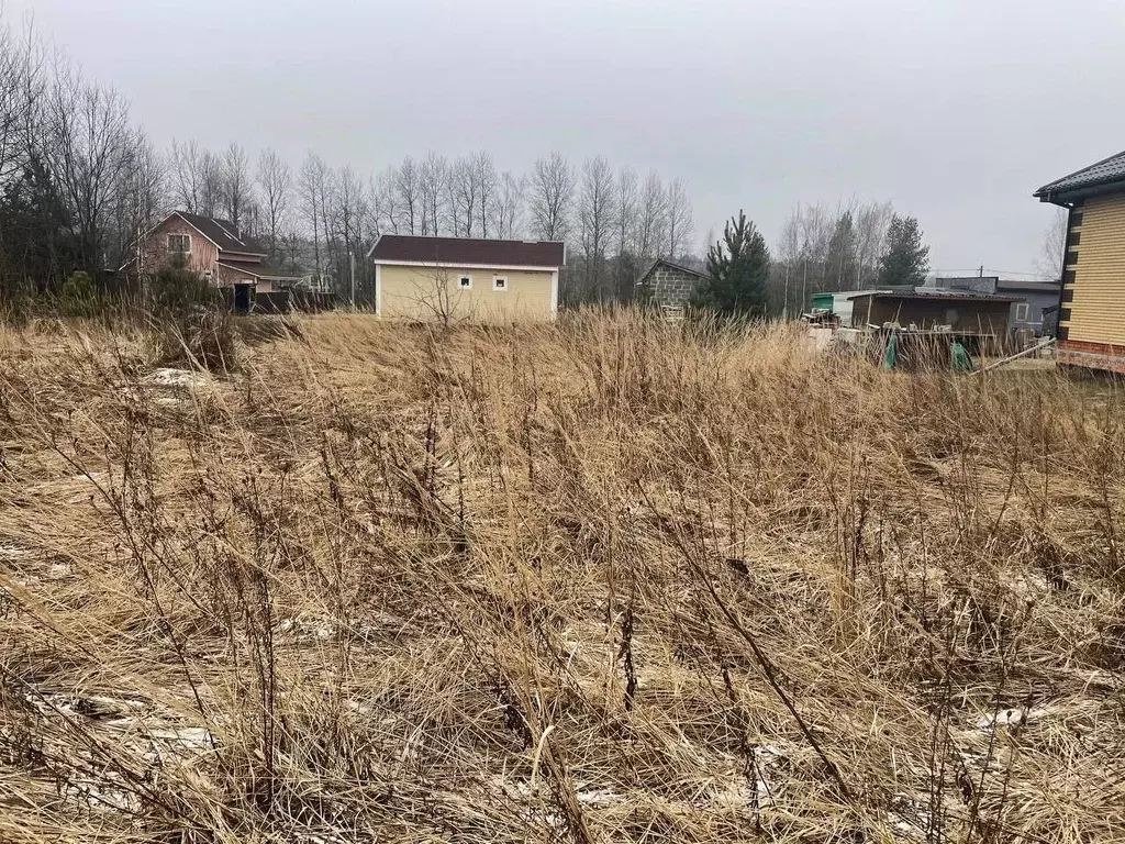 Участок в Московская область, Воскресенск городской округ, д. Губино ... - Фото 0