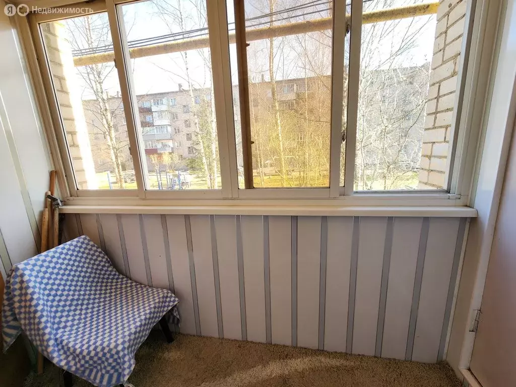 2-комнатная квартира: Великие Луки, Пограничная улица, 3 (49.9 м) - Фото 1