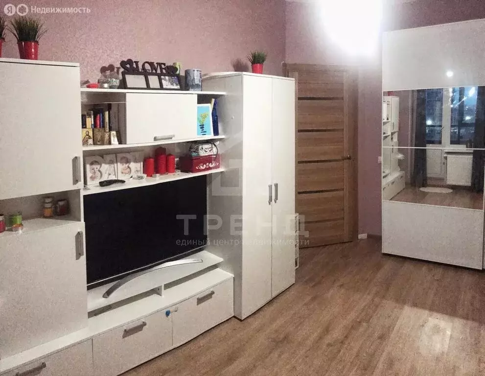 1-комнатная квартира: Бугры, Петровский бульвар, 25 (38.8 м) - Фото 0