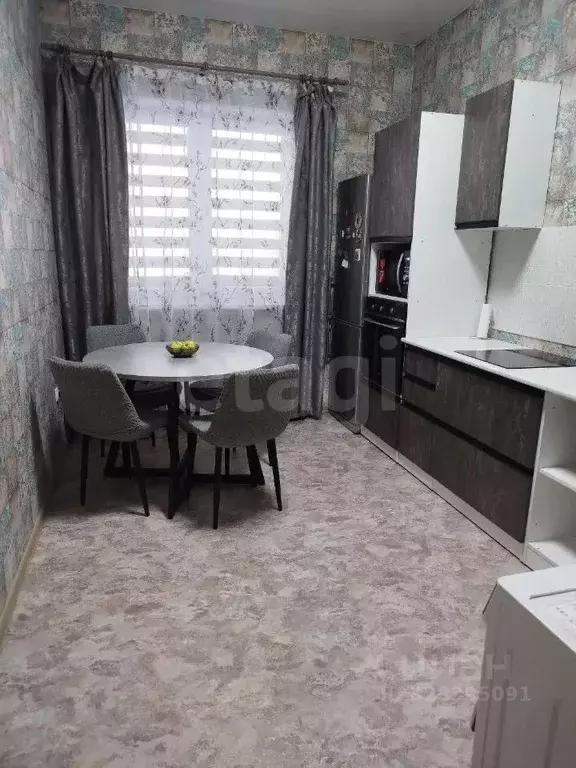 2-к кв. Ямало-Ненецкий АО, Муравленко ул. Энтузиастов, 5 (53.8 м) - Фото 1