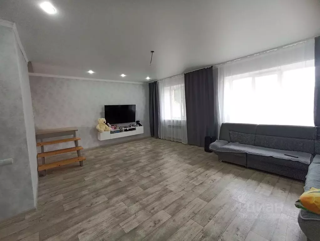 Дом в Башкортостан, Мелеуз ул. Мажита Гафури (107 м) - Фото 1