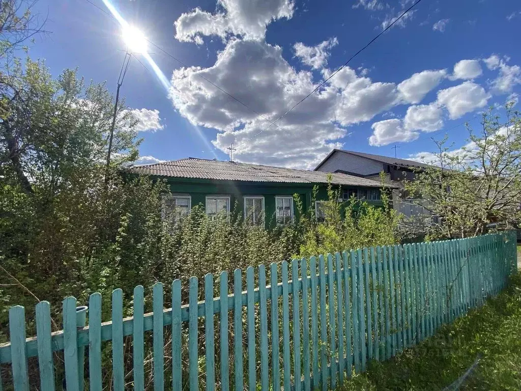 Дом в Свердловская область, Полевской ул. Зои Космодемьянской, 87 (52 ... - Фото 0