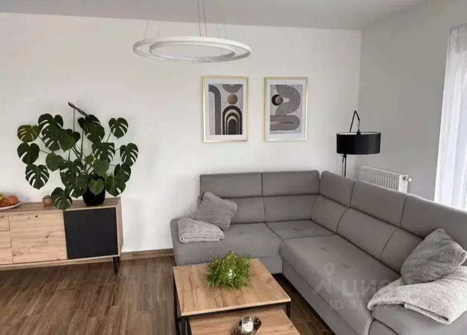 Квартира, 2 комнаты, 56.5 м - Фото 1