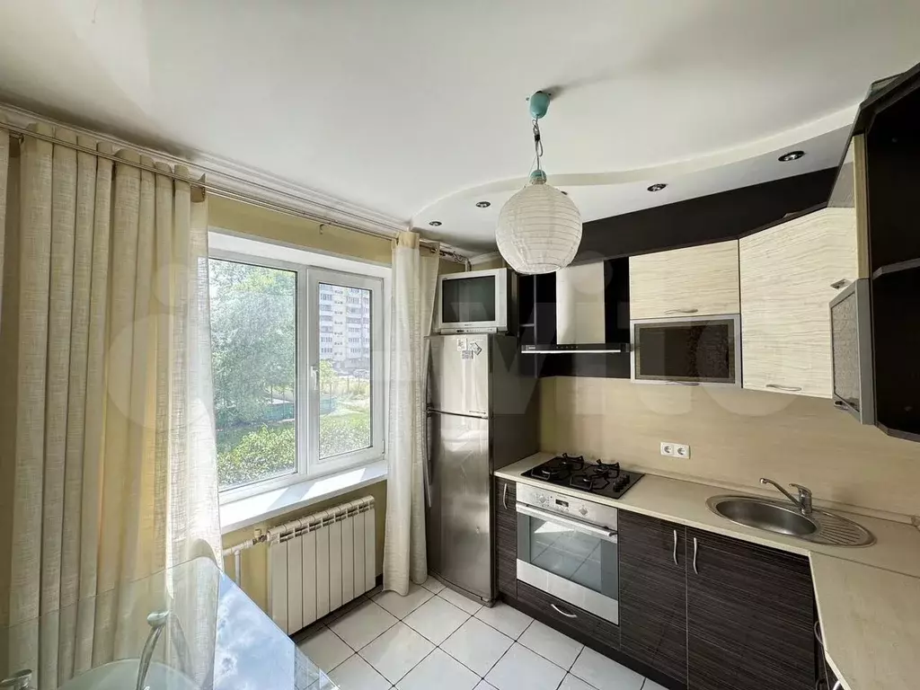 1-к. квартира, 38 м, 2/5 эт. - Фото 0