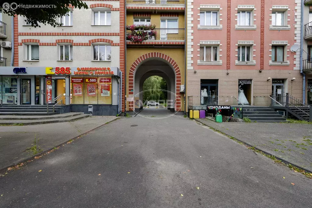 3-комнатная квартира: Калининград, Ленинский проспект, 53 (72.6 м) - Фото 1