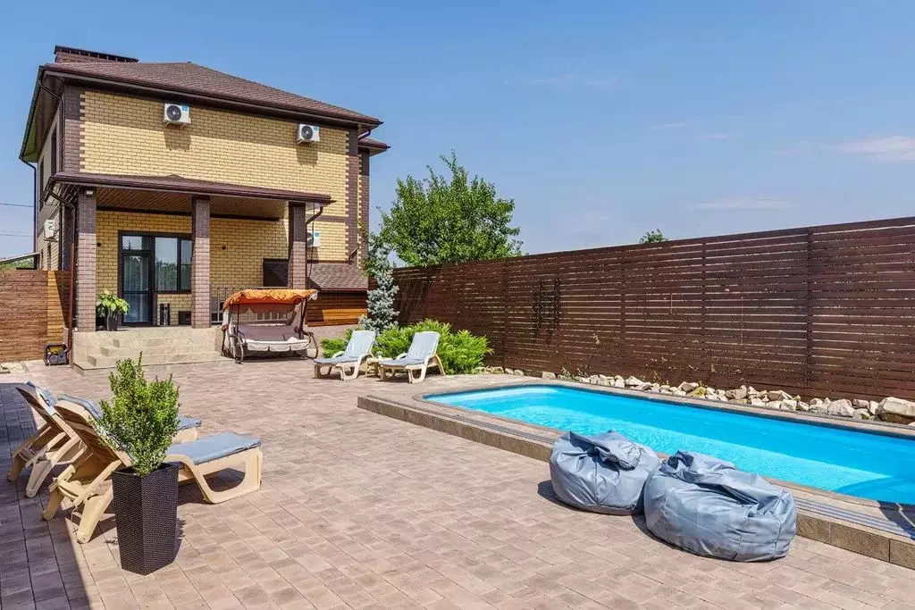 Дом в Воронежская область, Воронеж пер. Красивый, 3А (180 м) - Фото 1